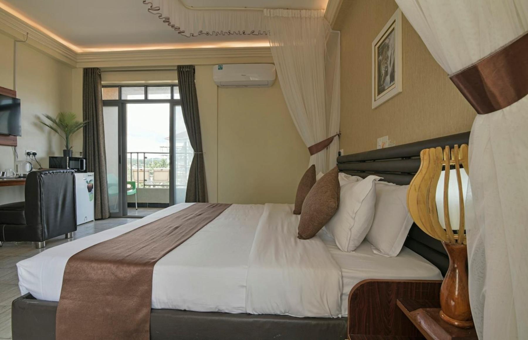 Hoima Buffalo Hotel & Business Hub Ltd Eksteriør bilde