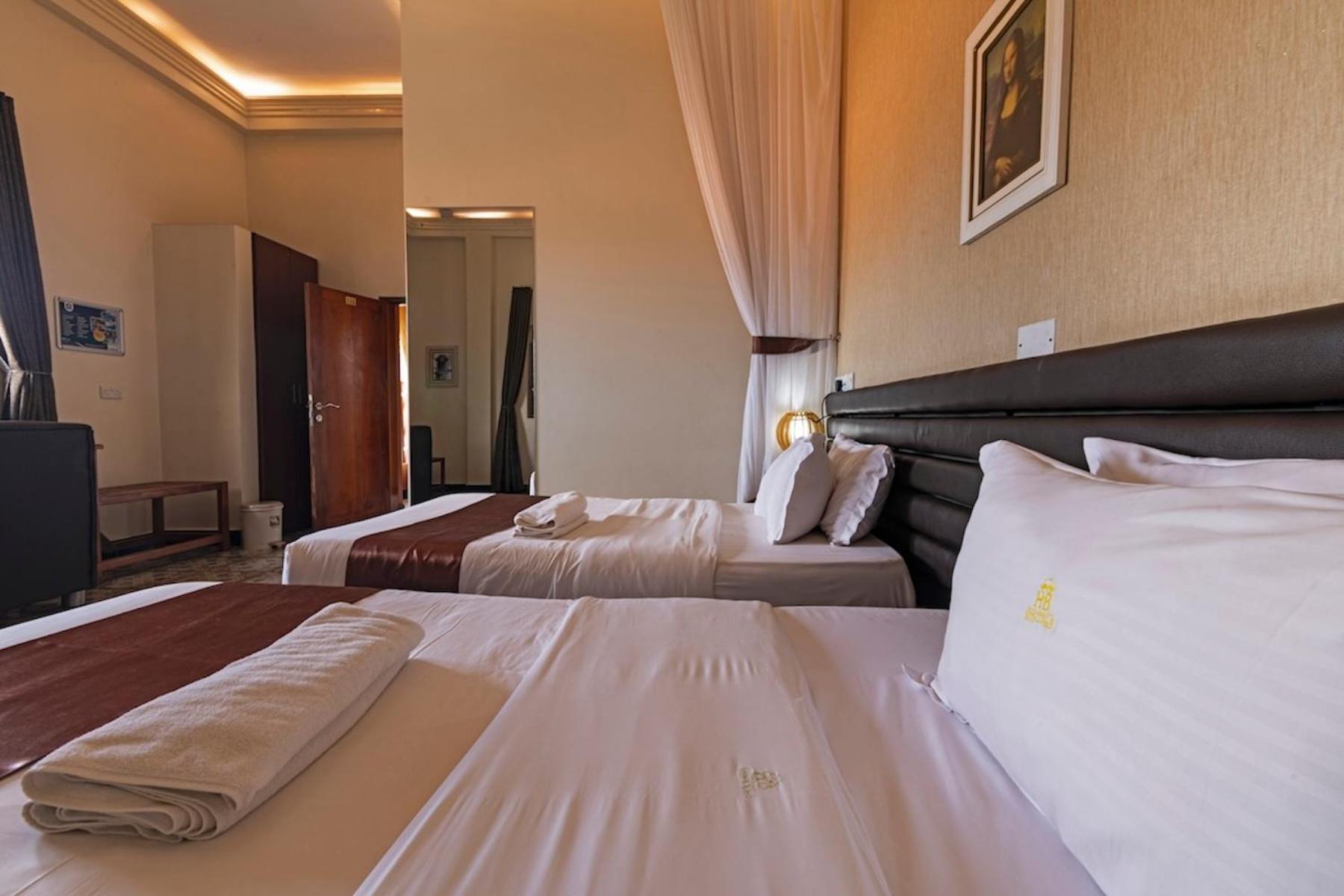 Hoima Buffalo Hotel & Business Hub Ltd Eksteriør bilde