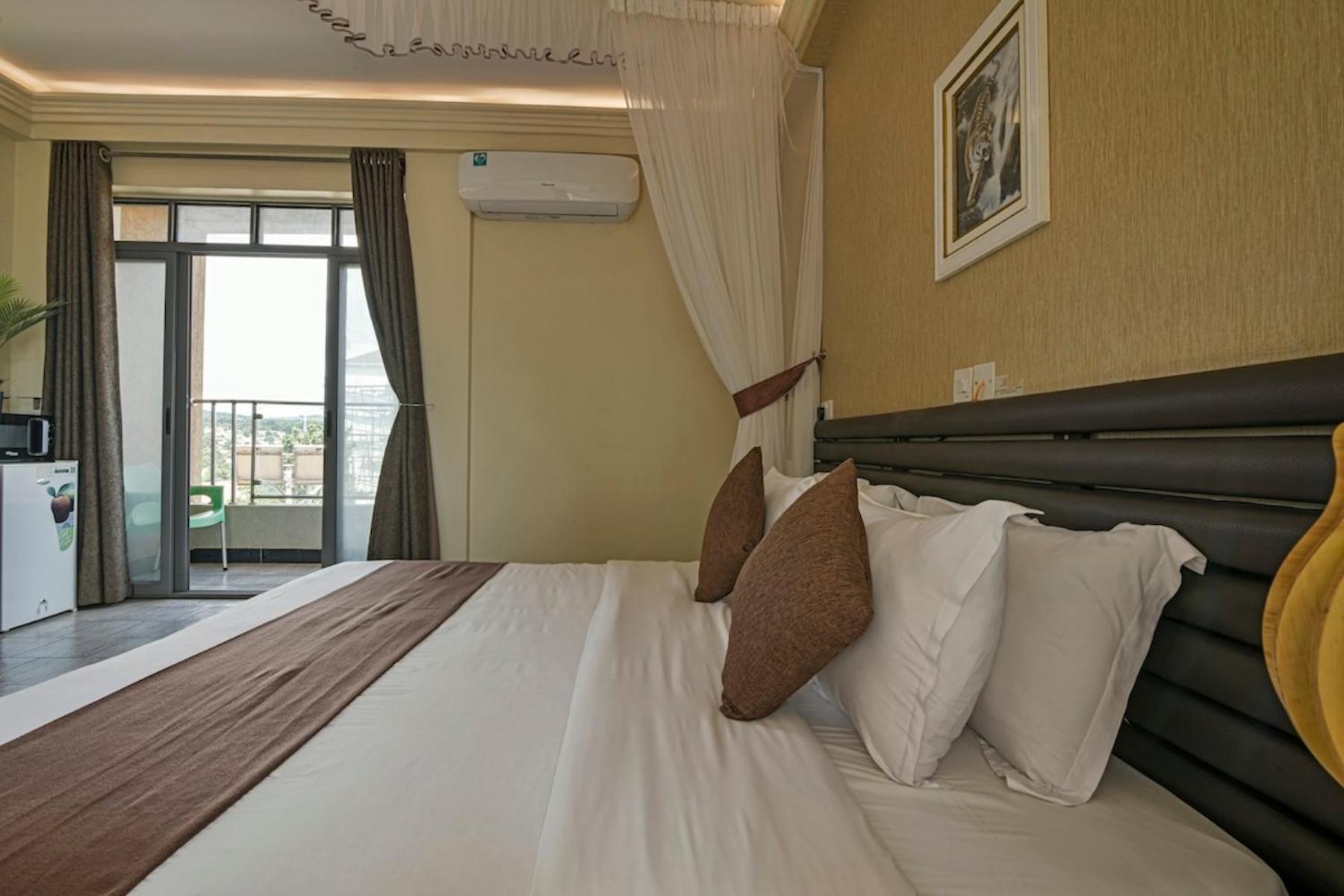 Hoima Buffalo Hotel & Business Hub Ltd Eksteriør bilde